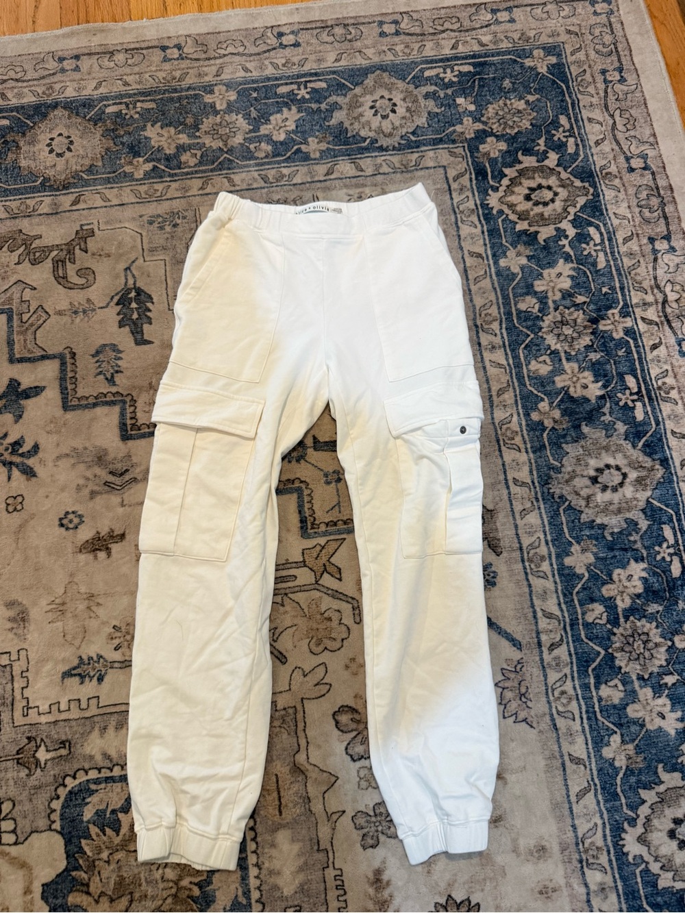 Alice + Olivia White Cargo Joggers